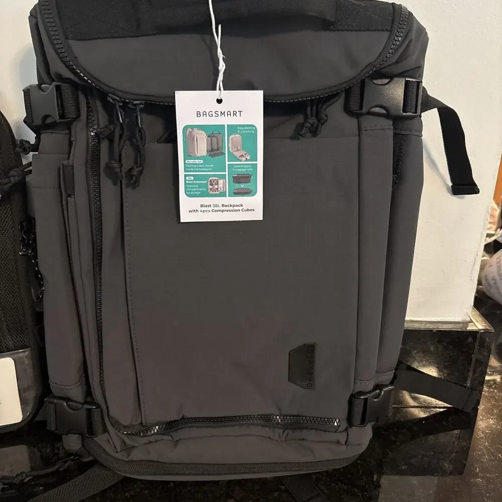 Bagsmart Dense 40L Travel Pack Black